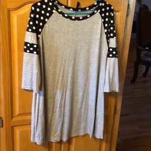 Women’s polka dot shirt!